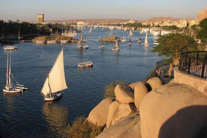 Aswan Day Trip by Train from Luxor: High Dam, Philae & Nubian Village photo 6