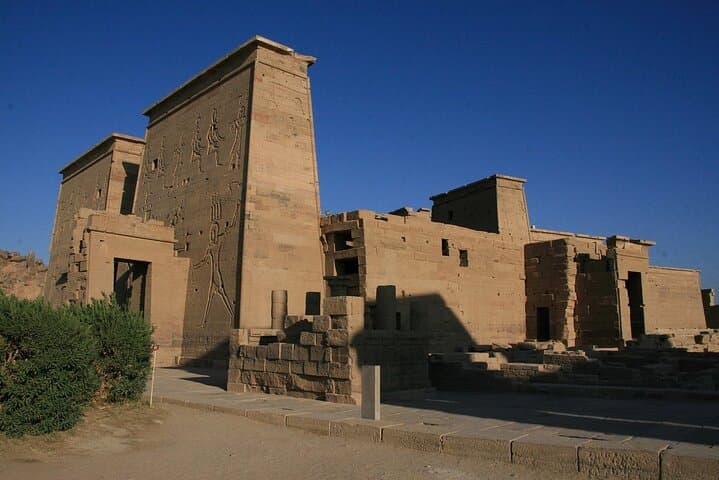 Sailing Egypt's Nile: 5-Day Luxor to Aswan Cruise on M/S Movenpick photo 4