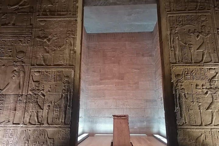 Aswan to Luxor in 3 Days: Abu Simbel, Philae and Karnak Temple Overland photo 2
