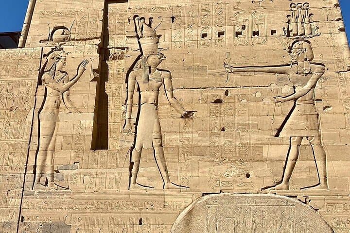 Sailing Egypt's Nile: 5-Day Luxor to Aswan Cruise on M/S Movenpick photo 3