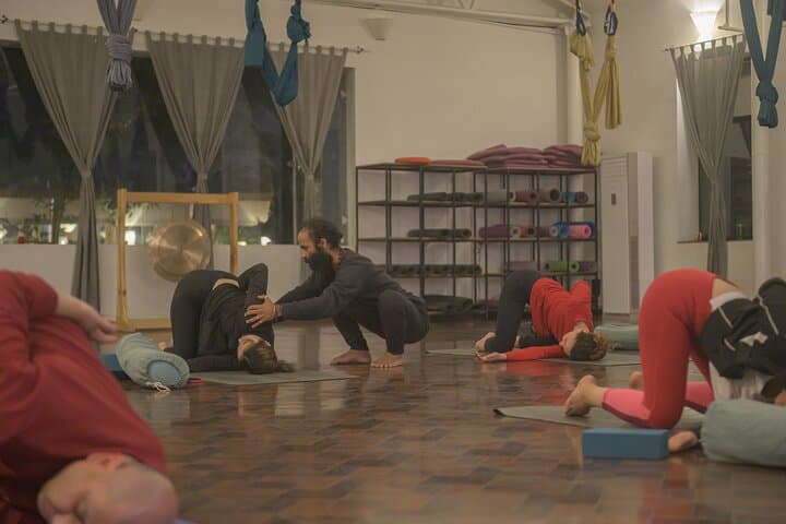 Kathmandu Vinyasa Yoga: 75-Minute Class with Personalized Guidance photo 6