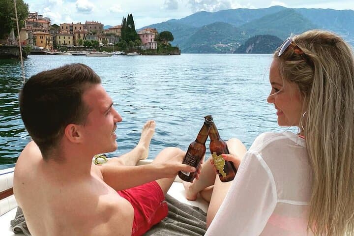 Private 1-Hour Motorboat Cruise on Lake Como: Villas, Prosecco & Scenic Shoreline photo 1