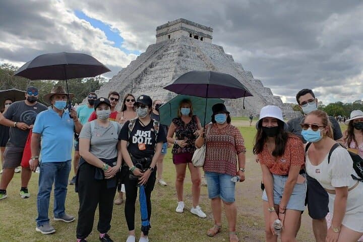 Day Trip to Chichén Itzá and Swim at Ik Kil & Hubikú Cenotes from Cancún photo 6