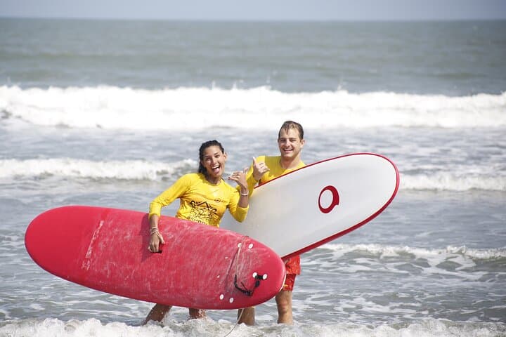 Private Surfing Lessons in Cartagena: 90-Minute One-on-One Surf Experience photo 4
