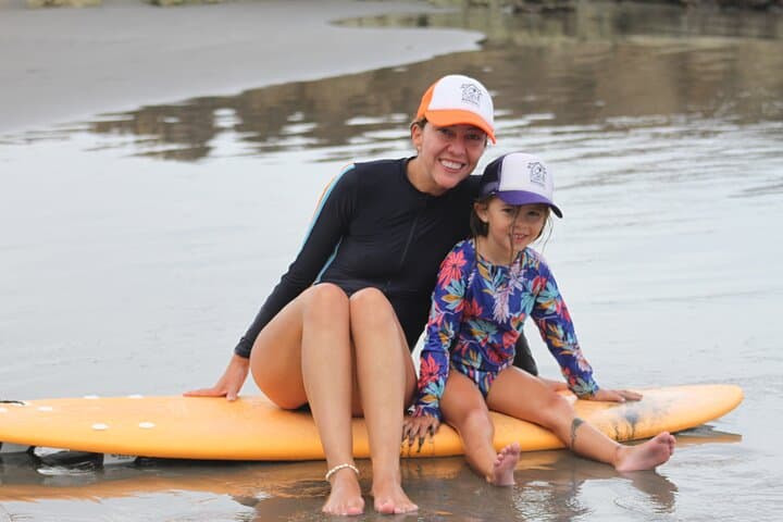 Private Surfing Lessons in Cartagena: 90-Minute One-on-One Surf Experience photo 2