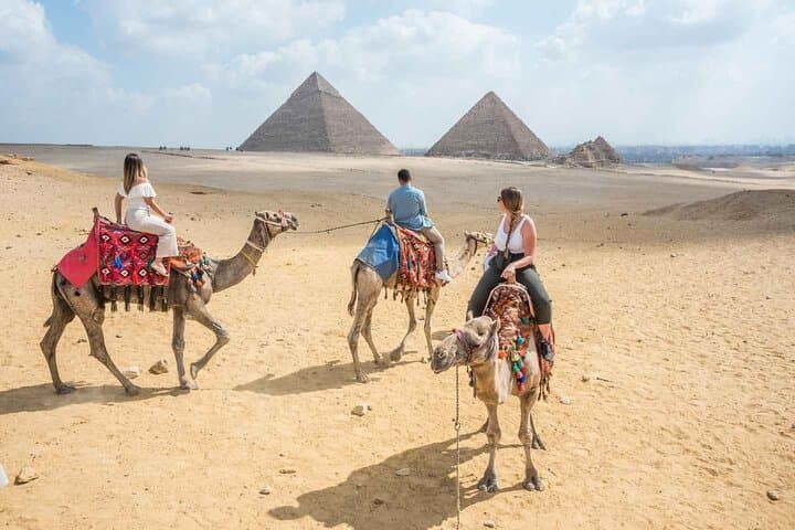 Cairo Desert Safari: 4x4 Dune Bashing, Sandboarding & Camel Ride to Wadi El Rayan