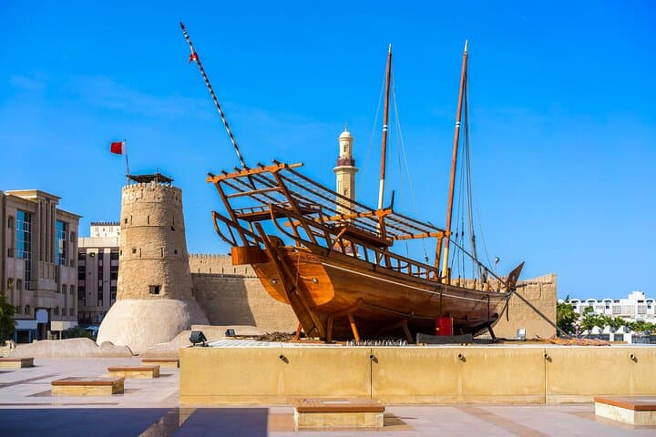 Private Traditional Dubai Tour with Dubai Frame Entry — Half-Day Guided Experience