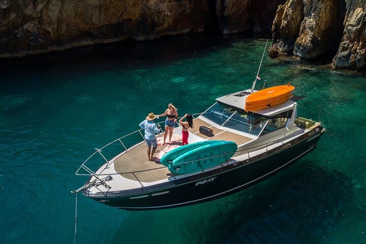 Private Blue and Green Cave Yacht Tour from Hvar: Full-Day Vis & Pakleni Islands Expedition