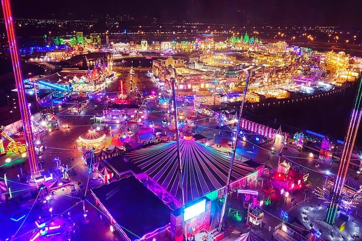 Dubai Frame and Global Village Combo: Tickets with Pickup & Drop Included photo 3