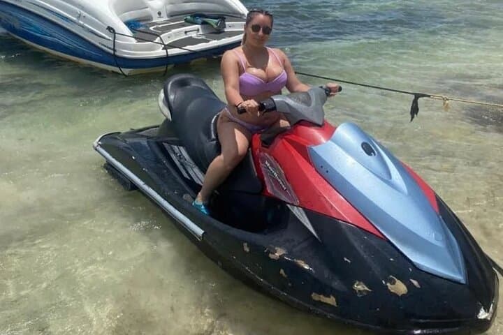 Montego Bay Jet Ski and Parasailing Adventure on Jamaica's North Coast photo 4