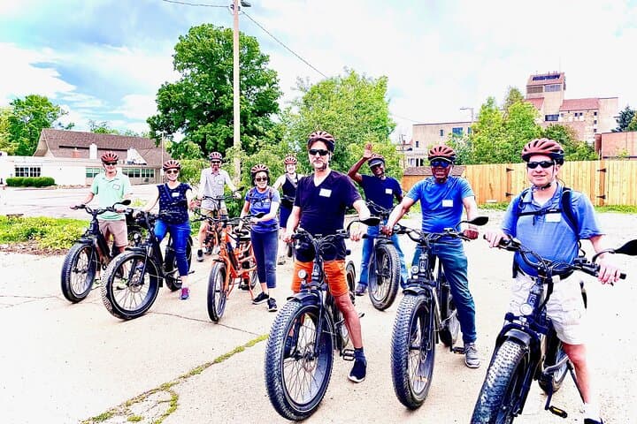 Ride Boulder's Best Guided E‑Bike Tour: Flatirons, Pearl Street & Boulder Creek photo 2