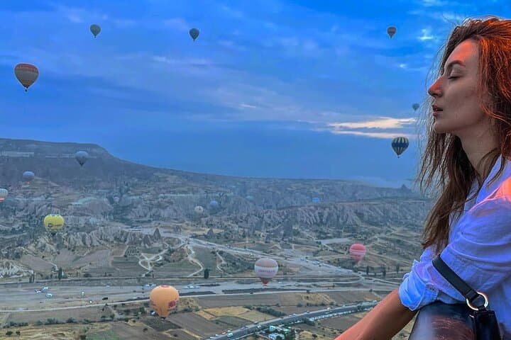 Sunrise Balloon Flight Over Cappadocia: Deluxe Hot Air Experience photo 6