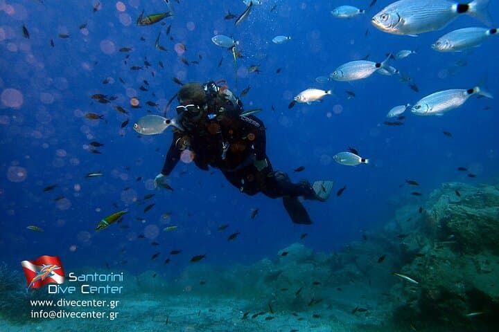 Discover Scuba Diving in Santorini's Volcanic Caldera photo 3