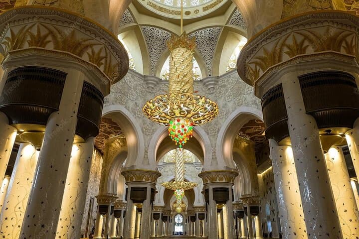 Abu Dhabi Half-Day Private Tour: Sheikh Zayed Grand Mosque & Louvre Abu Dhabi photo 5
