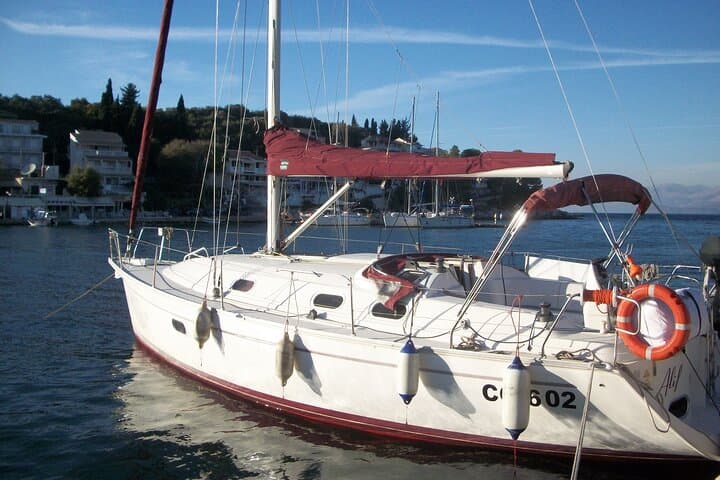 Sail Bari’s Coast: Half‑Day Private Sailboat Tour with Swim Stops & Dolphins photo 6