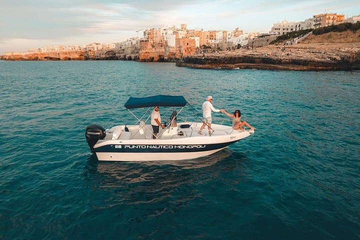 Private Monopoli Boat Tour with Skipper & Aperitif — 3- or 5-Hour Coastal Cruise photo 1