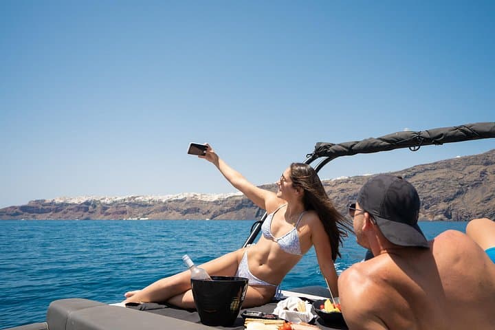 Santorini Caldera Cruise: Swim Hot Springs, Epta Pedes & Thirassia photo 3