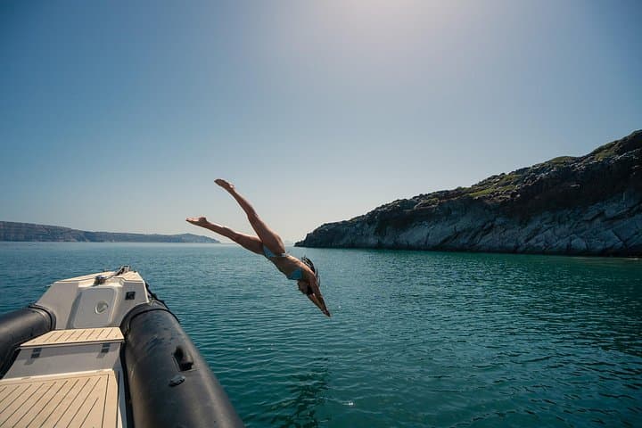 Santorini Caldera Cruise: Swim Hot Springs, Epta Pedes & Thirassia photo 1