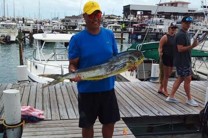 Exclusive 6-Hour Fishing Charter in Nassau: Deep-Sea Adventure and Turtle Snorkeling photo 2