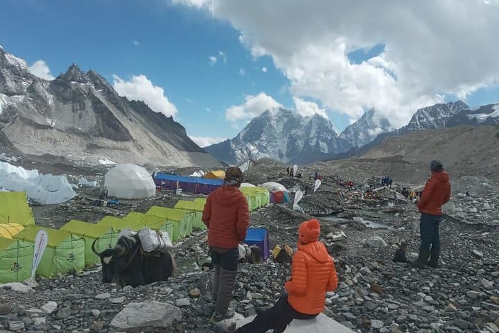 Everest Base Camp Helicopter Tour: Kathmandu to Everest View Hotel in a Day photo 4