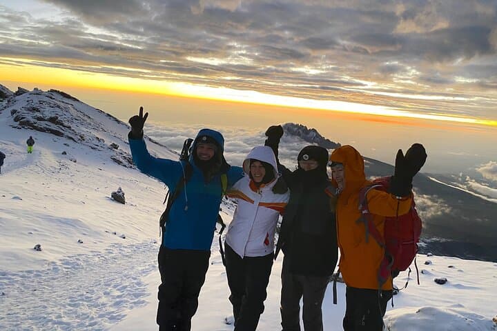 Kilimanjaro Lemosho Route: 8-Day Climb to Uhuru Peak