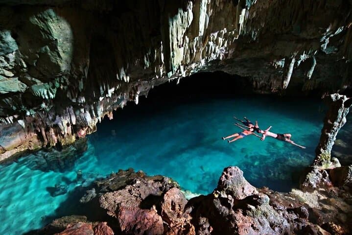Labuan Bajo Day Trip: Cunca Wulang, Rangko Cave & Sylvia Hill Sunset
