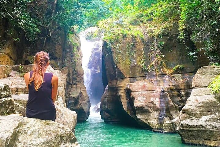 Labuan Bajo Day Trip: Cunca Wulang, Rangko Cave & Sylvia Hill Sunset photo 3