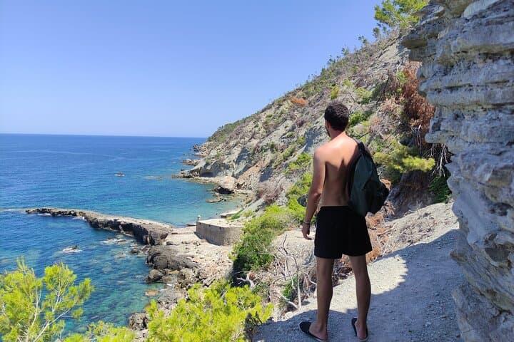 Mallorca North Coast Day Trip: Hiking, Snorkeling & Deià Village photo 5