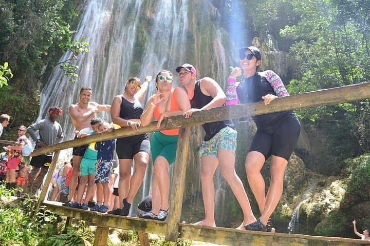 Samaná Bay Escape: Cayo Levantado (Bacardí) and El Limón Waterfall in a Day