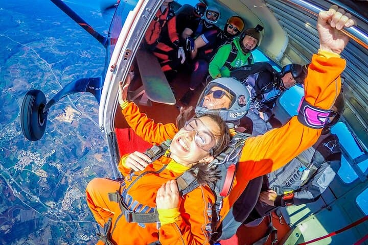Algarve Tandem Skydive 10,000 ft — Freefall the Algarve Coastline photo 3