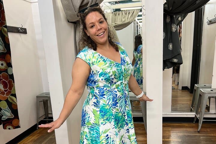 Private Secondhand Bargain Shopping & Styling Tour in NYC — Personal Shopper for Vintage Finds photo 5