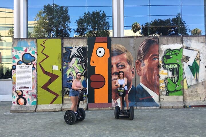 Early Bird Segway Tour of Los Angeles: Explore Miracle Mile & Museum Row photo 2