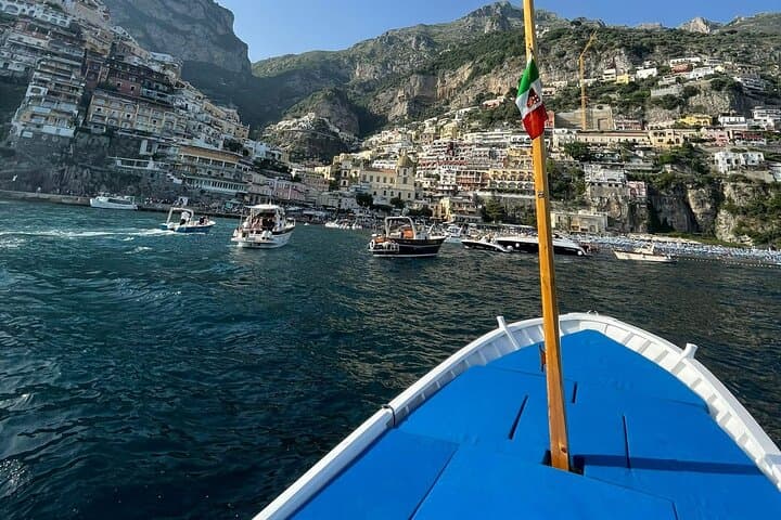 Positano to Amalfi: Private Full-Day Boat Trip to Li Galli, Furore & the Emerald Grotto photo 2