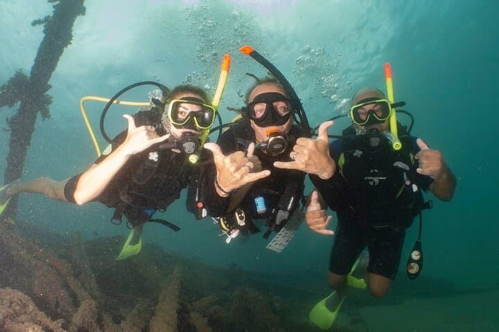 Discover Scuba Diving at Escambrón Marine Park — Beginner-Friendly San Juan Dive photo 3