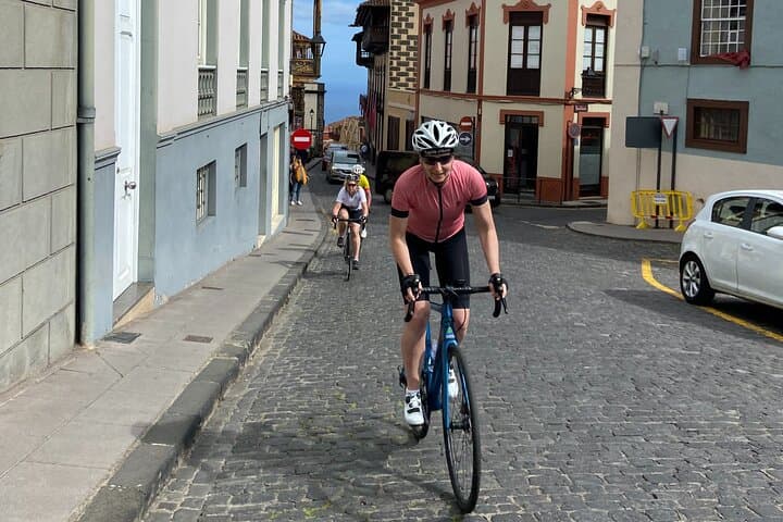 Half-Day Road Bike Tour from Puerto de la Cruz — 45km, 1000m Ascent