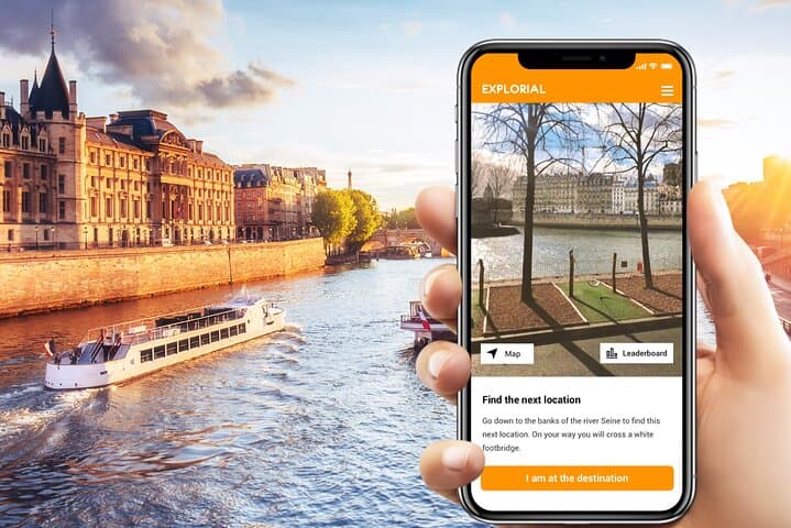 Marais Scavenger Hunt: Self-Guided Walking Tour & City Highlights in Paris