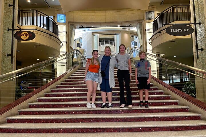 Private Los Angeles Highlights Tour: Hollywood to Beverly Hills in 5 Hours photo 2