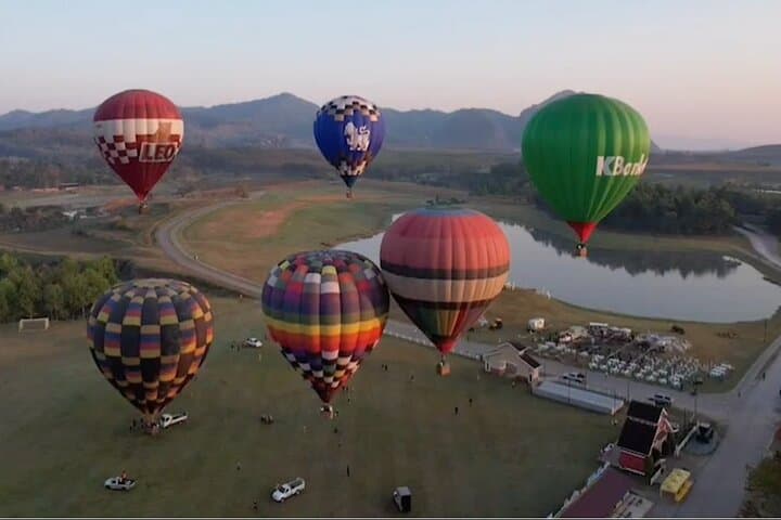 Chiang Rai Hot-Air Balloon Rides: Sunrise Flights Over Singha Park