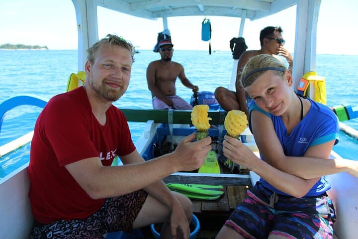 Snorkeling with Turtles on Gili Trawangan: Day Tour to Gili Meno & Coral Gardens photo 4