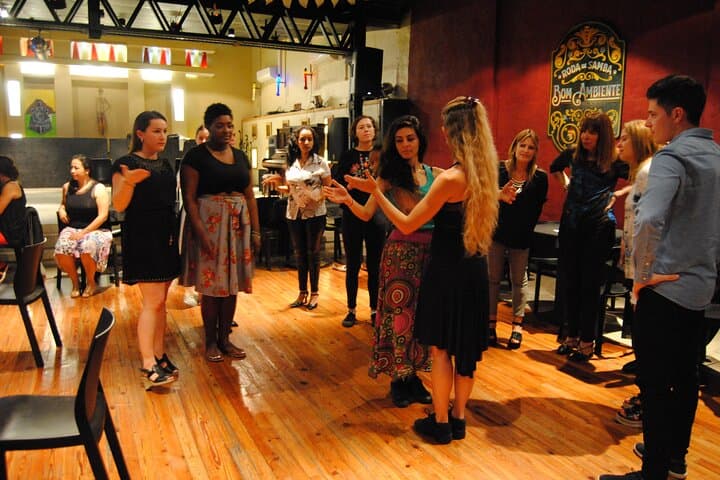 Authentic Tango in San Telmo: Class, Milonga & Live Show in Buenos Aires