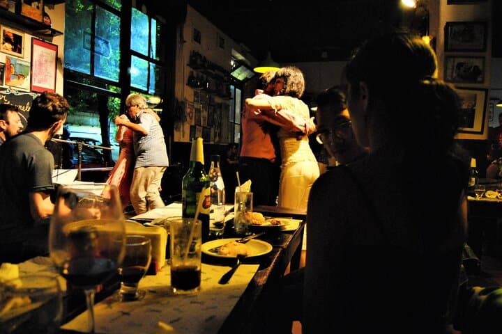 Authentic Tango in San Telmo: Class, Milonga & Live Show in Buenos Aires photo 4
