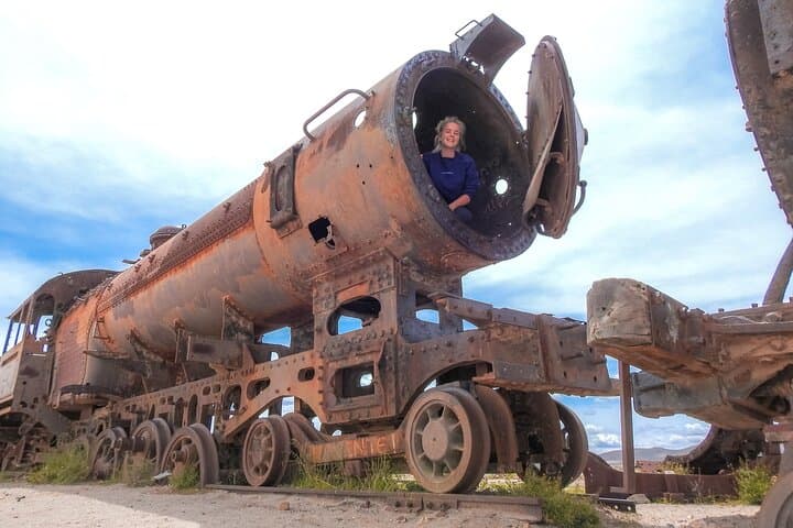 3-Day Uyuni Salt Flats & Colored Lagoons: Shared 4WD Adventure from Uyuni photo 2