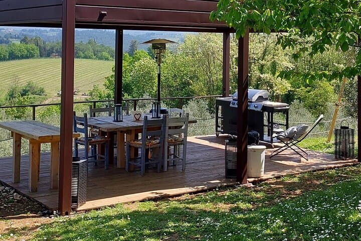 Hands-On Cooking Class on a Chianti Family Farm with Lunch