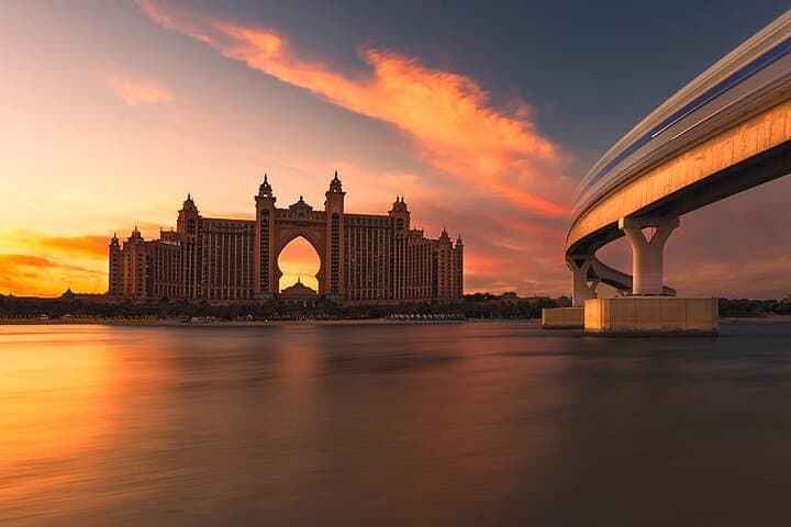 Private Dubai Sunset and Night Sightseeing Tour: Evening Drive Through Dubai’s Icons photo 4