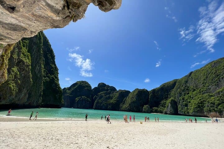 Phi Phi Island Hopping Speedboat Day Trip from Phuket photo 4