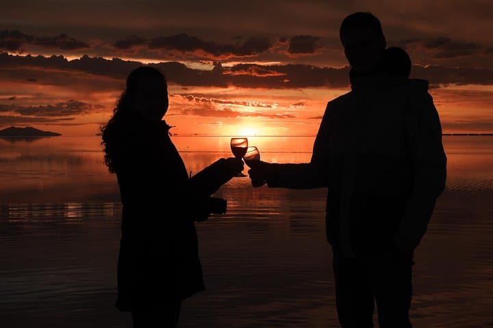 Full-Day Uyuni Salt Flats Tour with English Guide and Sunset Wine photo 6