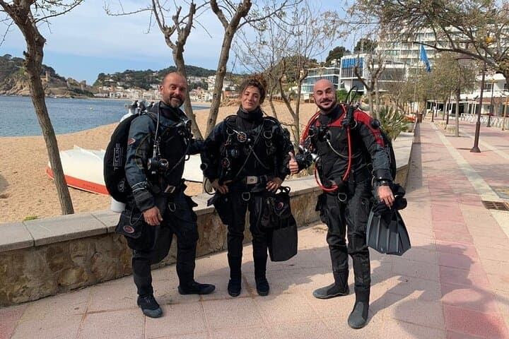 Costa Brava Scuba Diving in Tossa de Mar: Day Trip from Barcelona with Lunch photo 5