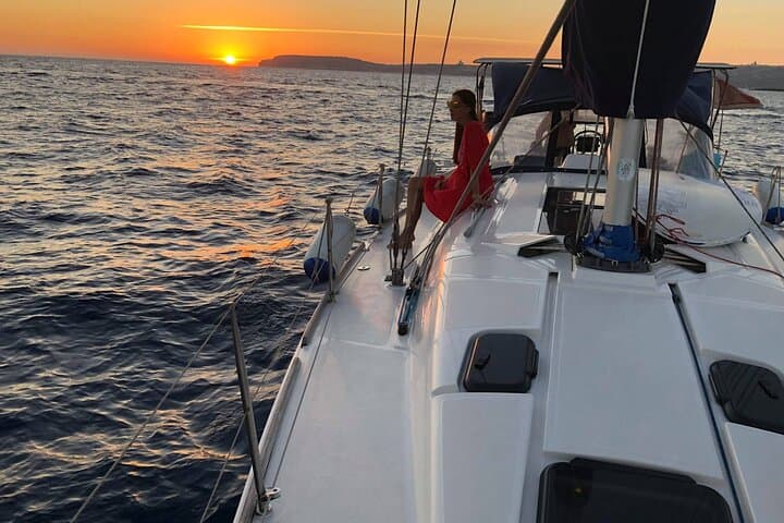 Private Boat Charter to Comino Blue Lagoon: Full-Day Sailing from Malta photo 5