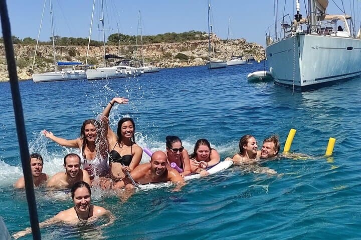 Private Boat Charter to Comino Blue Lagoon: Full-Day Sailing from Malta photo 3