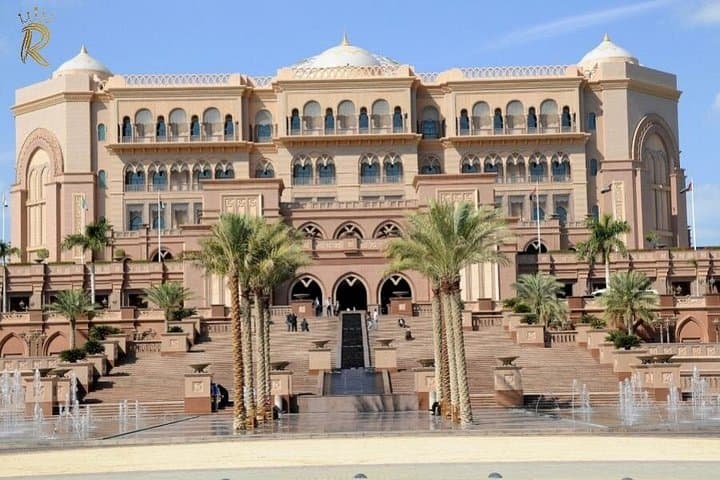 Abu Dhabi City Tour Exclusive: Sheikh Zayed, Louvre & Yas Island in One Day photo 3